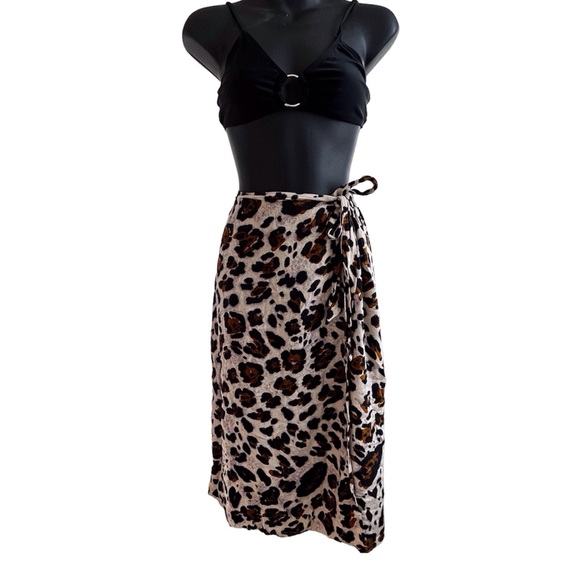 ANIMAL PRINT WRAPPED SKIRT - Picture 2 of 4